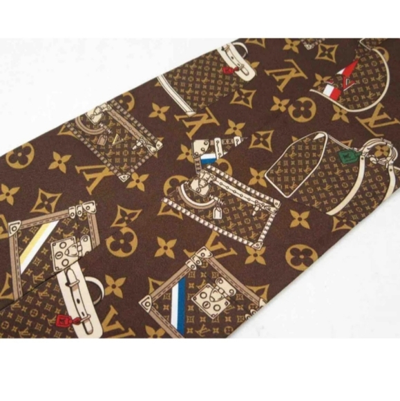 *LOUIS VUITTON* SILK MONOGRAM TRUNKS BANDEAU - Picture 4 of 12